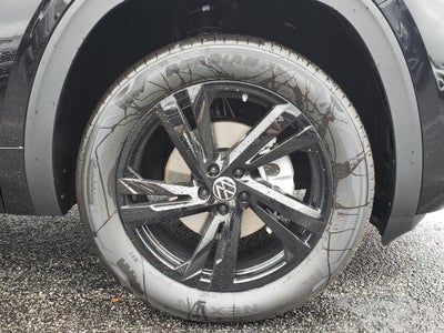 2026 Volkswagen Atlas Cross Sport SEL R-Line Black