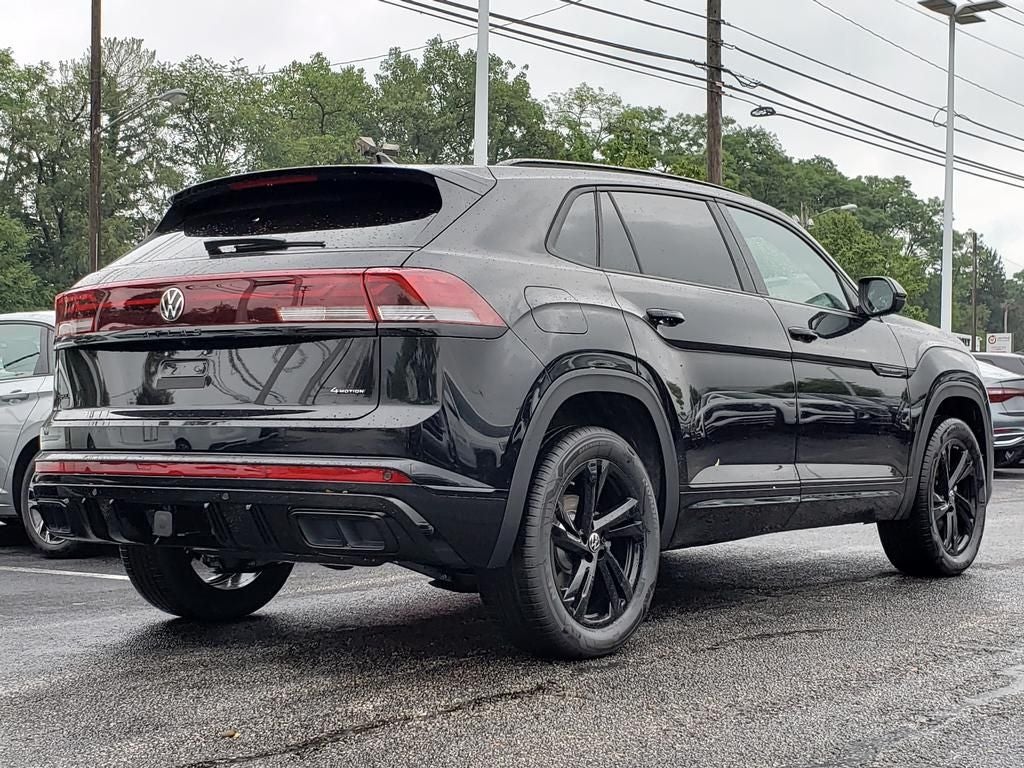 2026 Volkswagen Atlas Cross Sport SEL R-Line Black