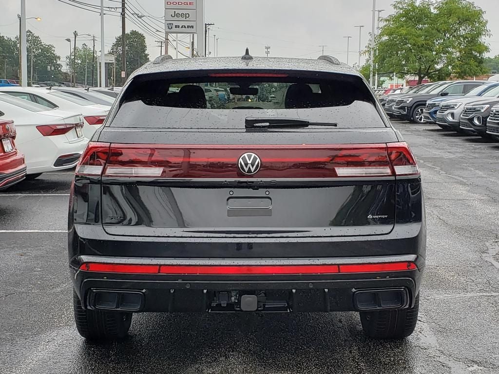 2026 Volkswagen Atlas Cross Sport SEL R-Line Black