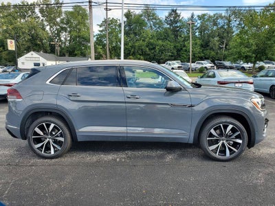 2026 Volkswagen Atlas Cross Sport SEL Premium R-Line