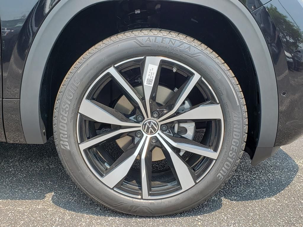 2026 Volkswagen Atlas SEL Premium R-Line