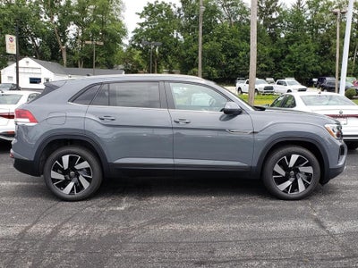 2026 Volkswagen Atlas Cross Sport SE w/Technology