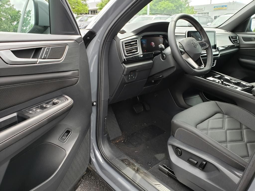 2026 Volkswagen Atlas Cross Sport SE w/Technology
