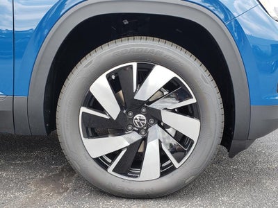 2026 Volkswagen Atlas Cross Sport SE w/Technology
