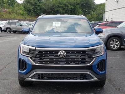 2026 Volkswagen Atlas Cross Sport SE w/Technology