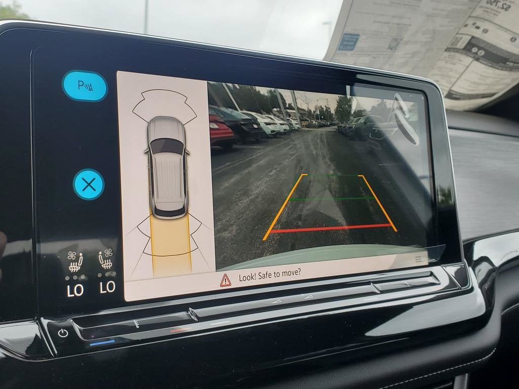 2026 Volkswagen Atlas Cross Sport SE w/Technology