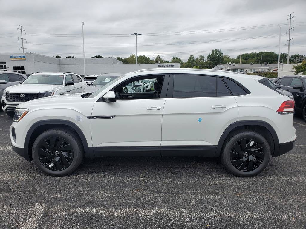 2026 Volkswagen Atlas Cross Sport SE w/Technology