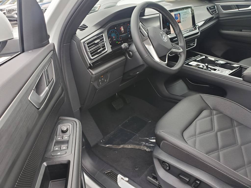 2026 Volkswagen Atlas Cross Sport SE w/Technology
