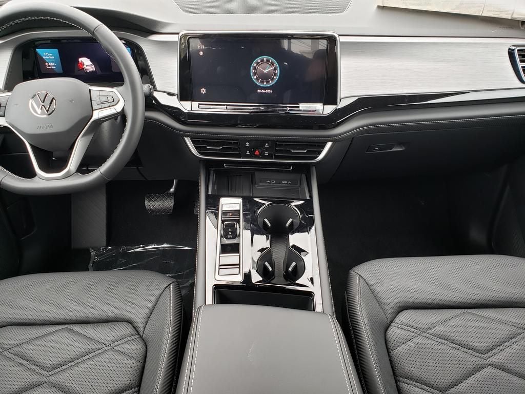 2026 Volkswagen Atlas Cross Sport SE w/Technology