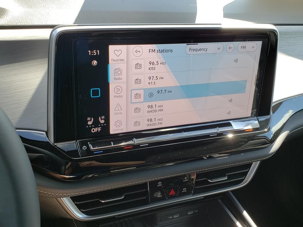 2026 Volkswagen Atlas Cross Sport SE w/Technology