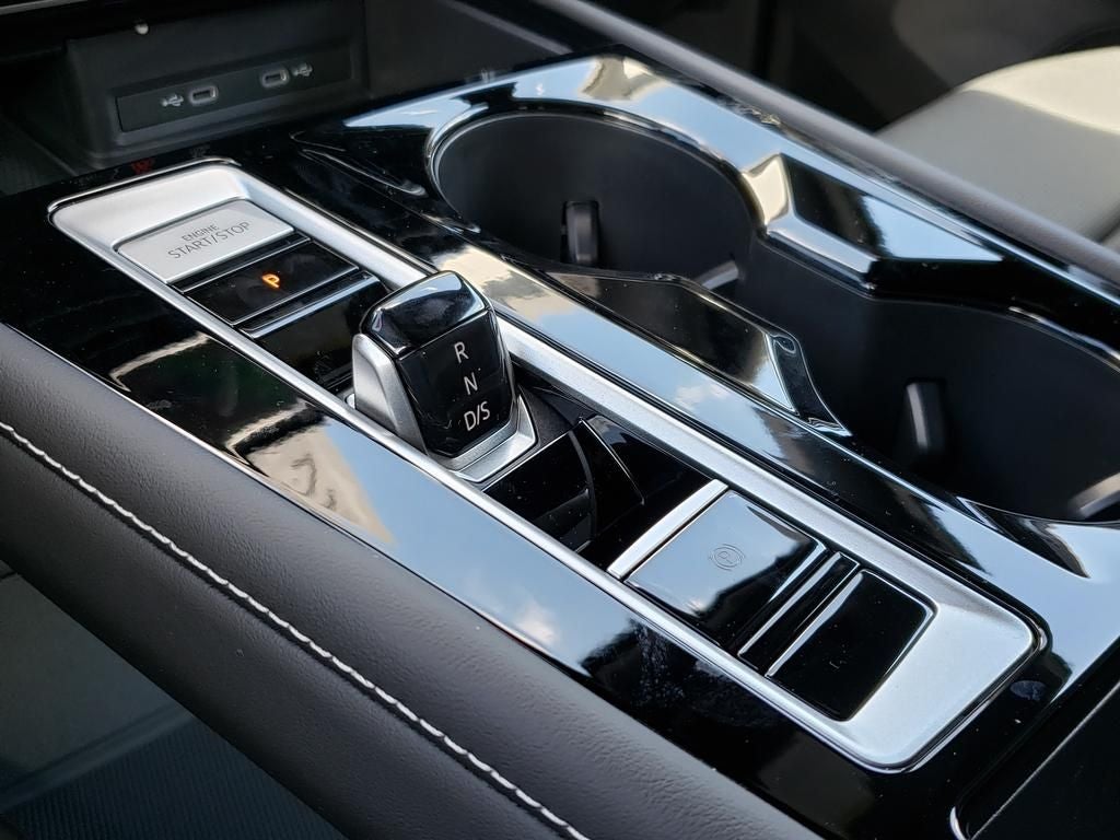 2026 Volkswagen Atlas Cross Sport SE w/Technology
