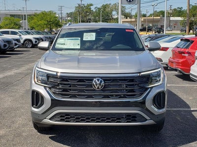 2026 Volkswagen Atlas Cross Sport SE w/Technology
