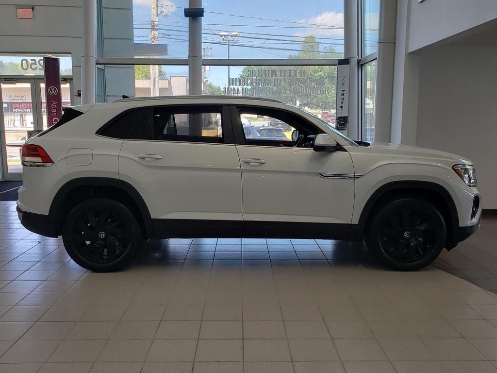2026 Volkswagen Atlas Cross Sport SE w/Technology