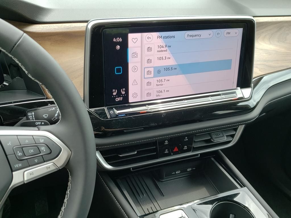 2026 Volkswagen Atlas SE w/Technology