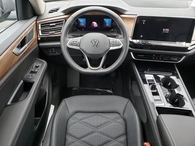 2026 Volkswagen Atlas SE w/Technology