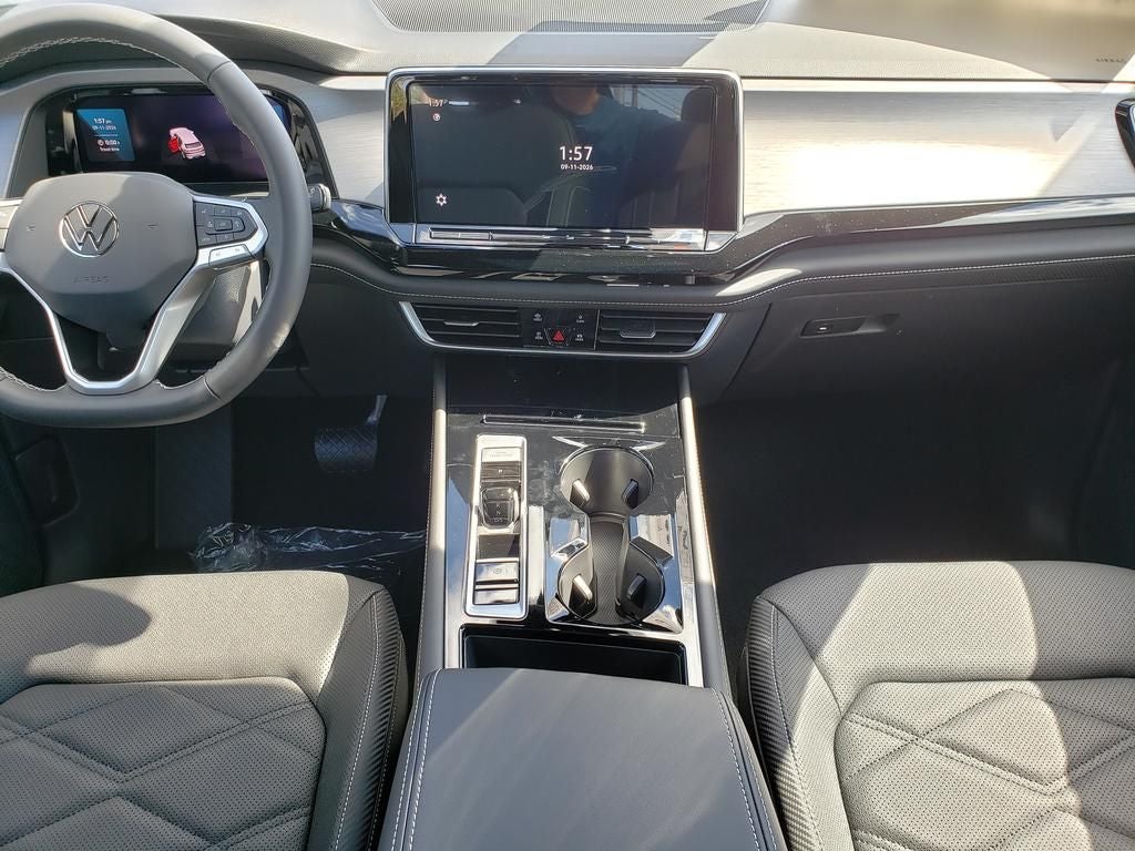 2026 Volkswagen Atlas Cross Sport SE w/Technology