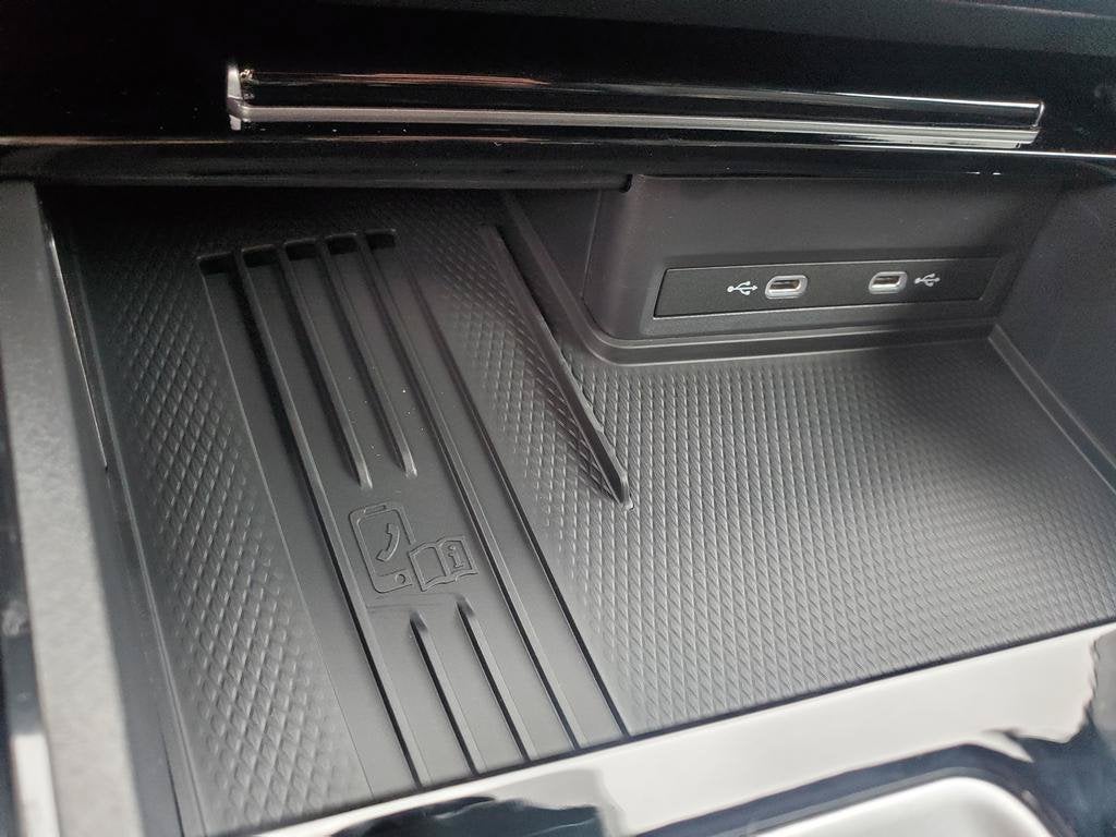 2026 Volkswagen Atlas Cross Sport SE w/Technology