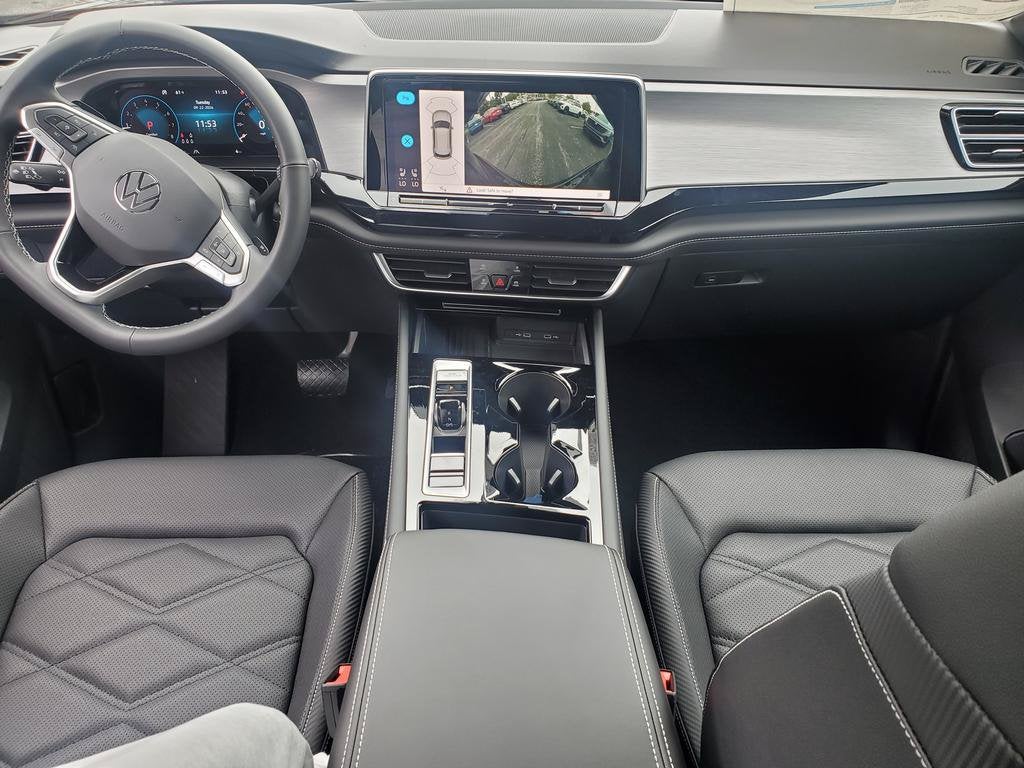2026 Volkswagen Atlas Cross Sport SE w/Technology