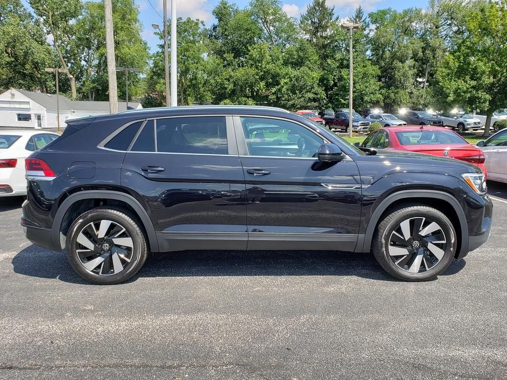 2026 Volkswagen Atlas Cross Sport SE w/Technology