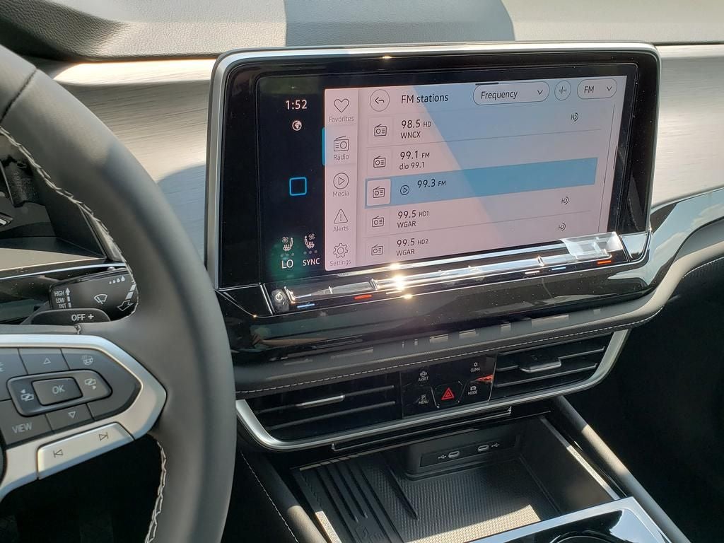 2026 Volkswagen Atlas Cross Sport SE w/Technology
