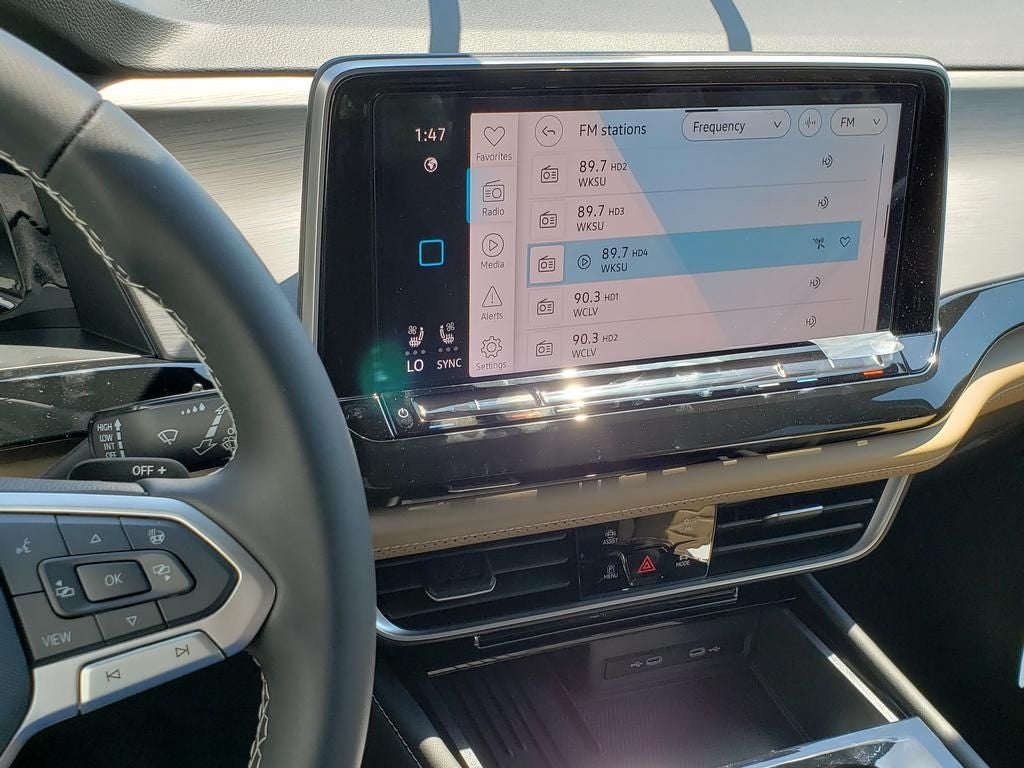 2026 Volkswagen Atlas Cross Sport SE w/Technology