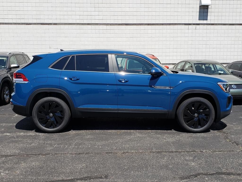 2026 Volkswagen Atlas Cross Sport SE w/Technology