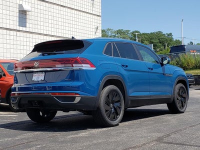 2026 Volkswagen Atlas Cross Sport SE w/Technology