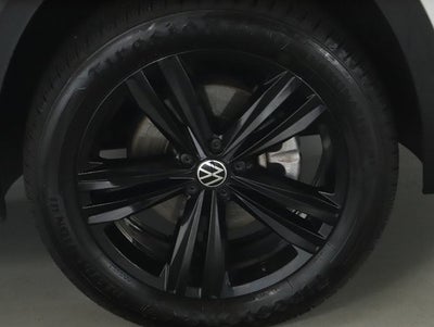 2023 Volkswagen Atlas Cross Sport Base
