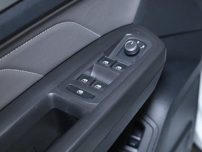 2023 Volkswagen Atlas Cross Sport Base