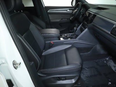 2023 Volkswagen Atlas Cross Sport Base