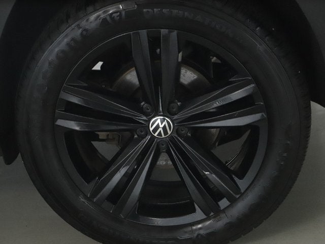 2023 Volkswagen Atlas Cross Sport Base