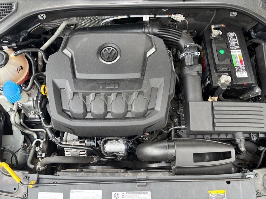 2020 Volkswagen Passat 2.0T R-Line