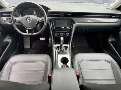 2020 Volkswagen Passat 2.0T R-Line