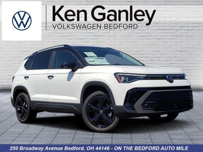2026 Volkswagen Taos 1.5T SE Black