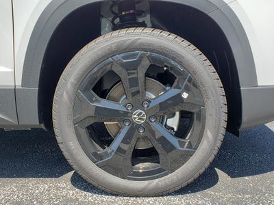 2026 Volkswagen Taos 1.5T SE Black