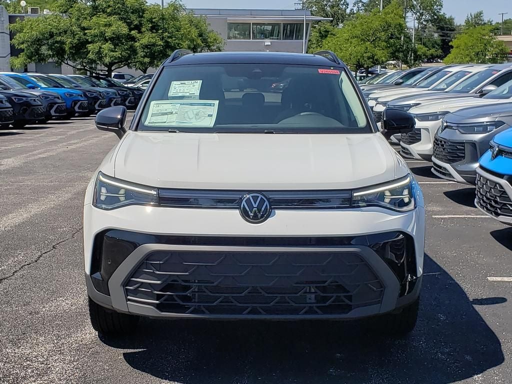 2026 Volkswagen Taos 1.5T SE Black