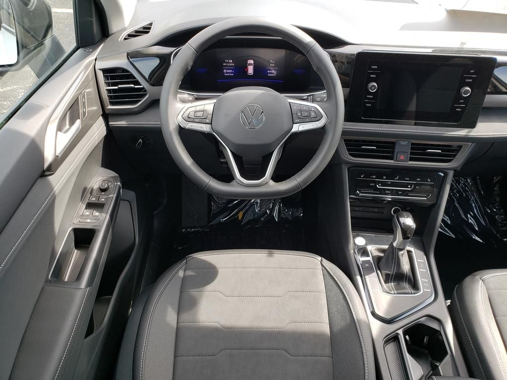 2027 Volkswagen Taos 1.5T SE Black