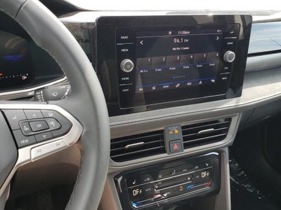 2027 Volkswagen Taos 1.5T SE Black