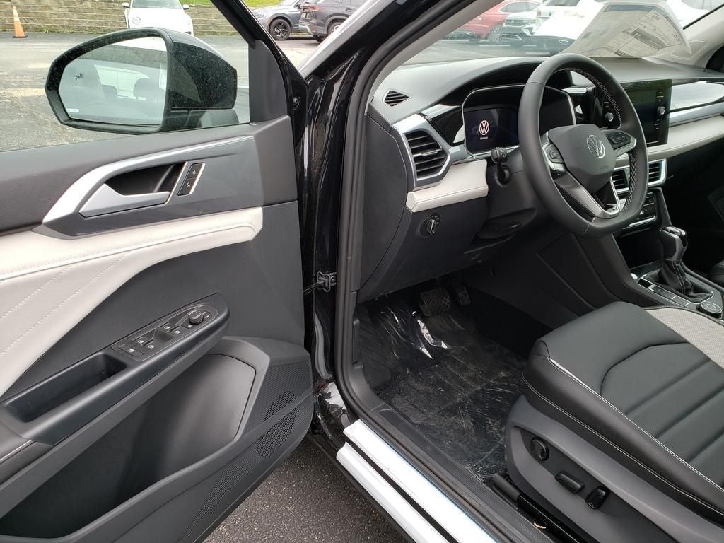 2026 Volkswagen Taos 1.5T SEL