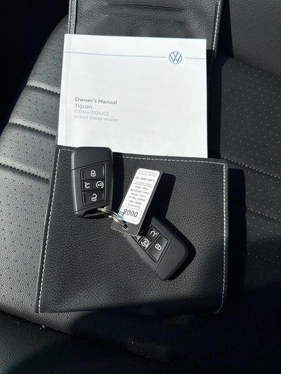 2024 Volkswagen Tiguan 2.0T SE R-Line Black