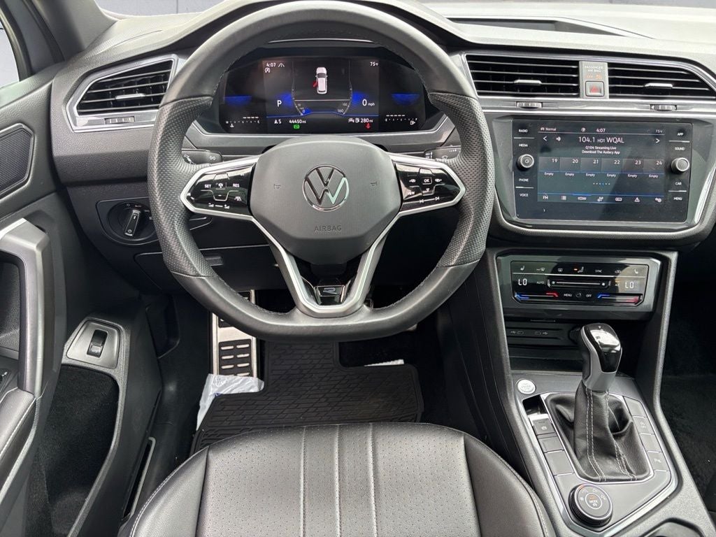 2024 Volkswagen Tiguan 2.0T SE R-Line Black