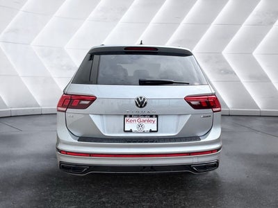 2024 Volkswagen Tiguan 2.0T SE R-Line Black
