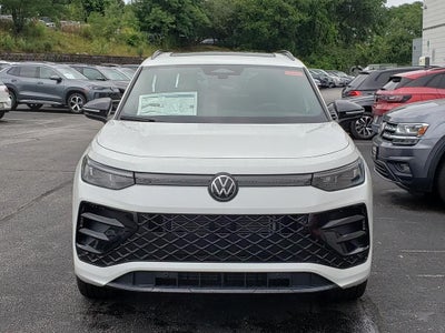 2026 Volkswagen Tiguan 2.0T SE R-Line Black