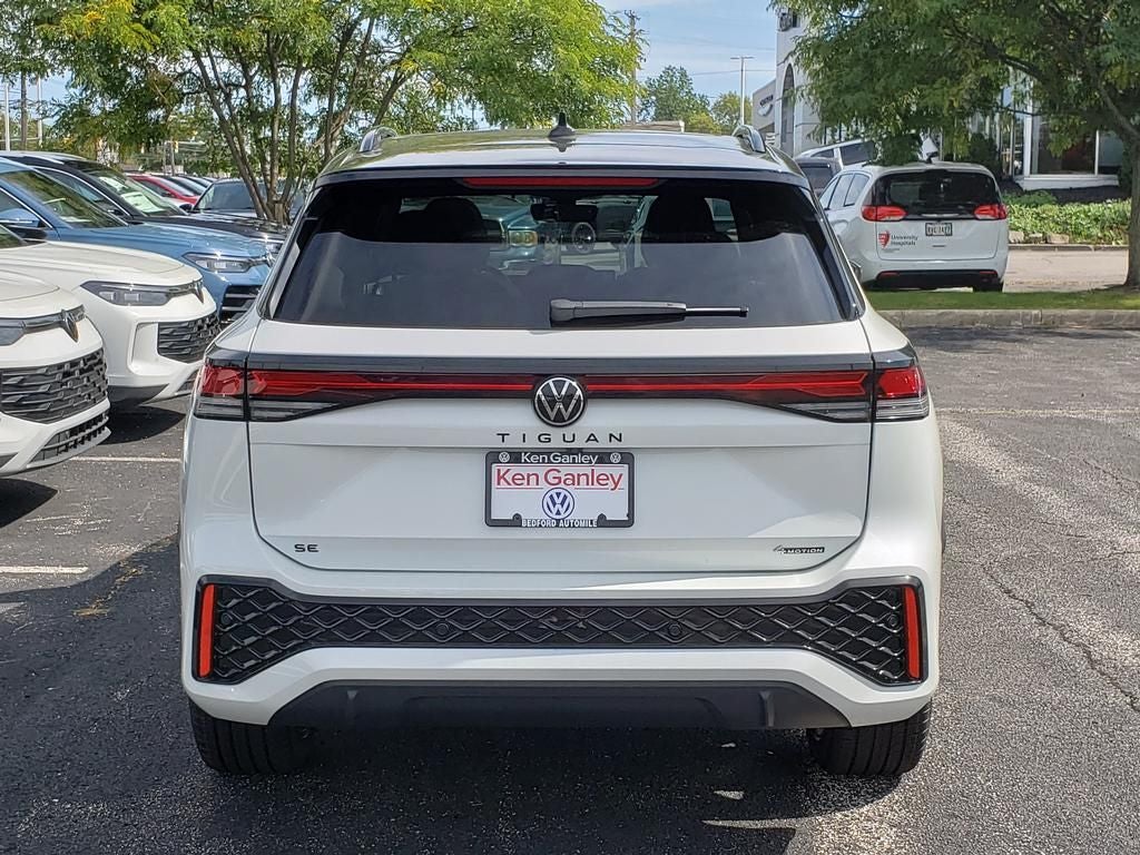 2026 Volkswagen Tiguan 2.0T SE R-Line Black