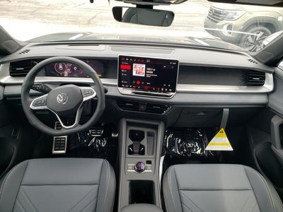 2026 Volkswagen Tiguan 2.0T SE R-Line Black