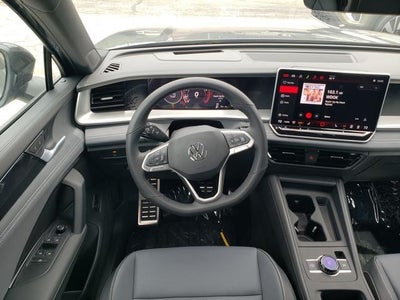 2026 Volkswagen Tiguan 2.0T SE R-Line Black
