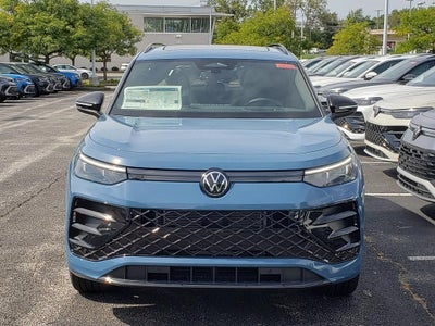 2026 Volkswagen Tiguan 2.0T SE R-Line Black