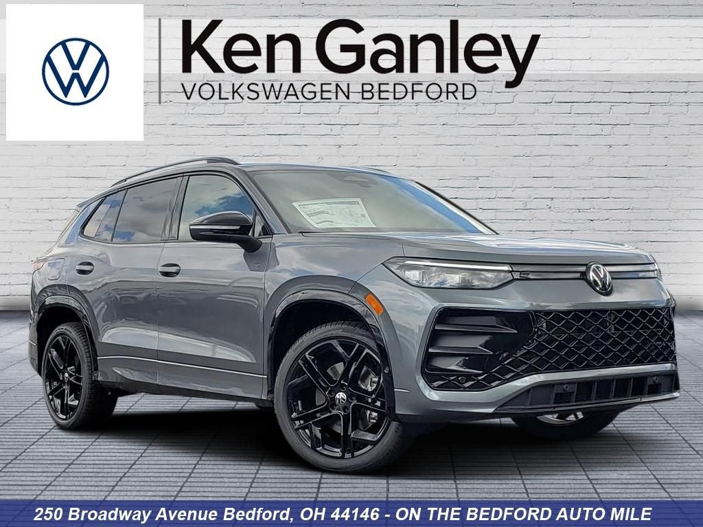 2026 Volkswagen Tiguan 2.0T SE R-Line Black