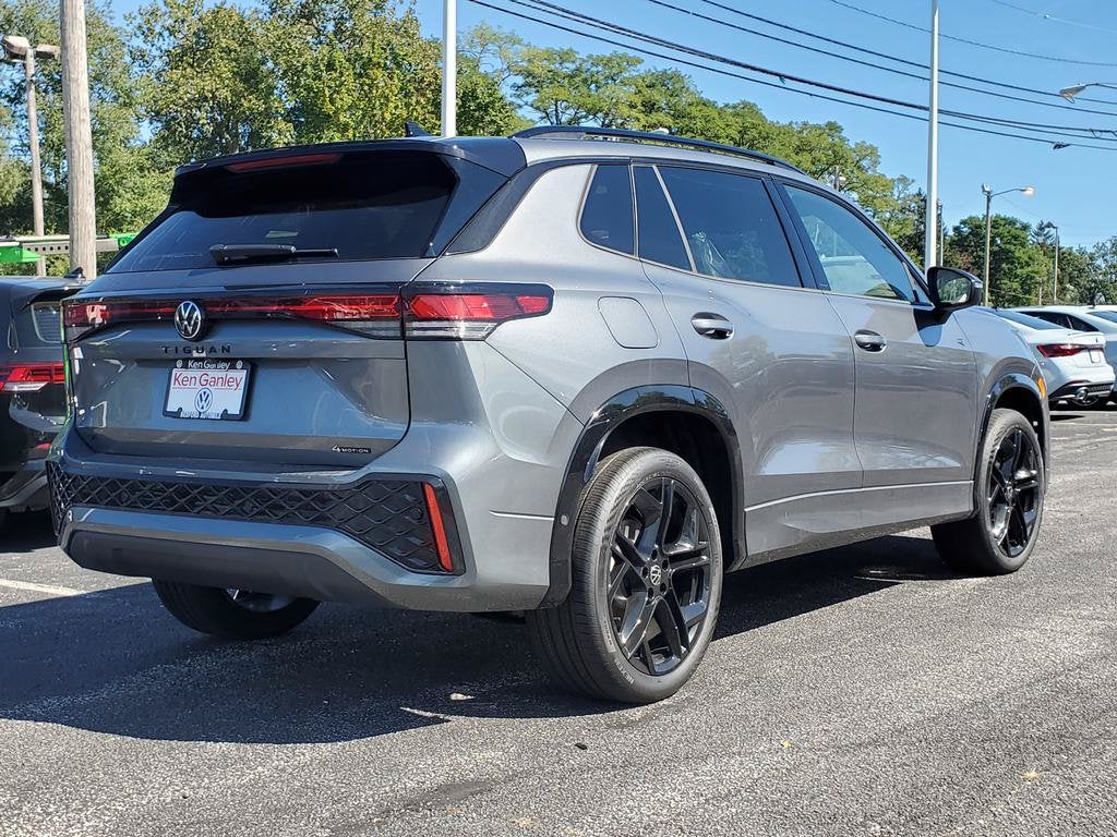 2026 Volkswagen Tiguan SE R-Line Black