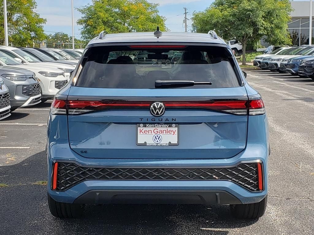 2026 Volkswagen Tiguan 2.0T SE R-Line Black